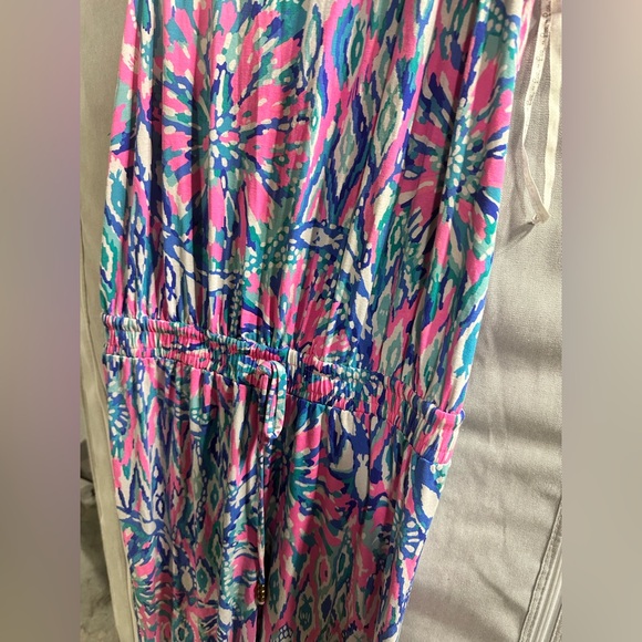 Lilly Pulitzer Paulina Jumpsuit, Size Medium Tiki PinkShake It Up Elastic Summer - Picture 3 of 7